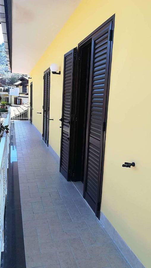 Appartamento Mare E Monti Two Pimonte Exterior photo